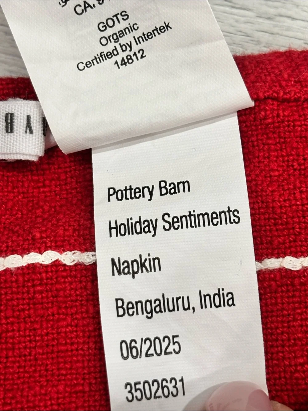 POTTERY BARN Set Of 6 Red Napkins Holiday Sentiments Organic Cotton Embroidered